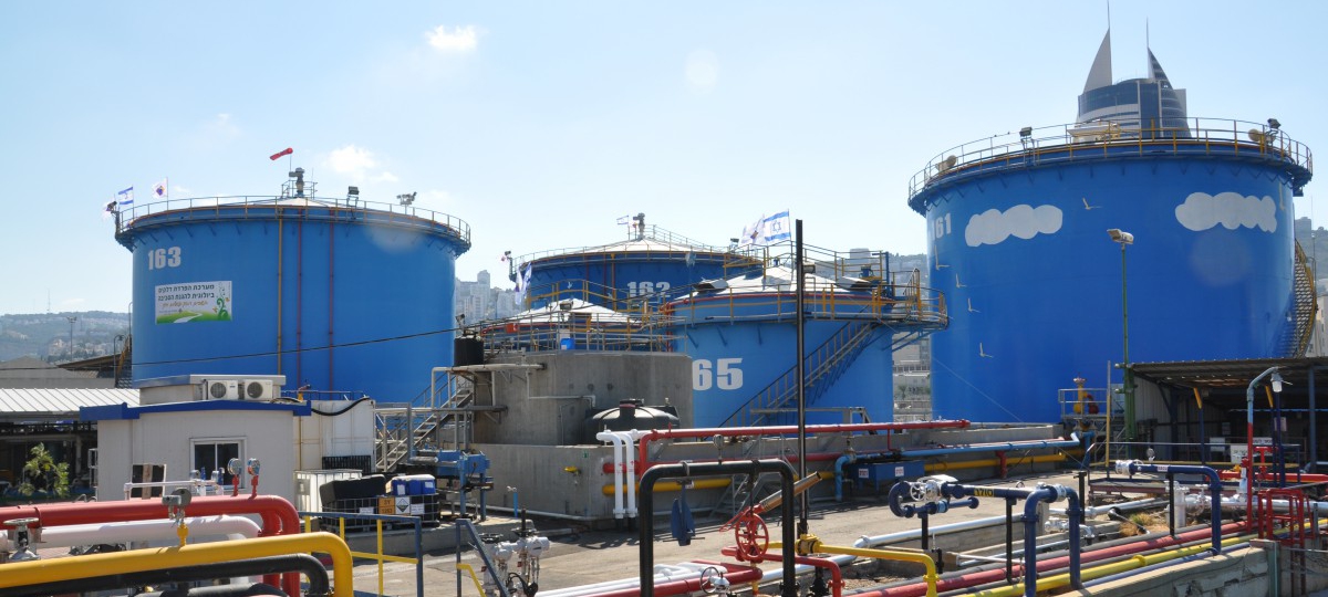 מיכלים להפרדת מים מדלק